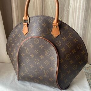 Louis Vuitton, authentic monogram Ellipse MM bag good condition see pics